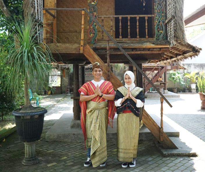 Pakaian Adat Suku Sasak, Jadi Daya Tarik Wisatawan Lombok