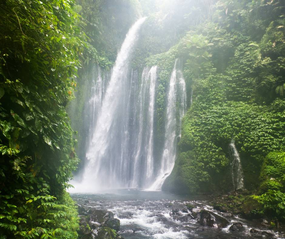 Air Terjun Benang Kelambu